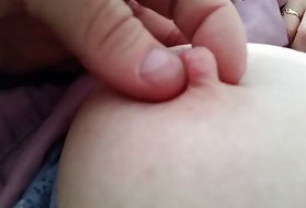 两个女孩的渴望使他们灼伤