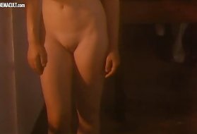 年轻夫妇显示相当热的自制色情