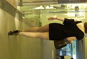 吮吸后年轻妓女贪婪口中的精子排出汇编